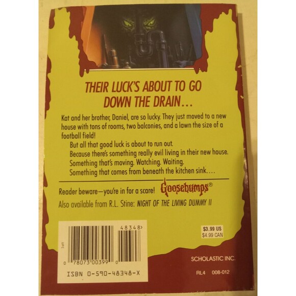 R.L. Stine's Goosebumps Book #30 It Came From Beneath The Sink! Preowned - Picture 2 of 7